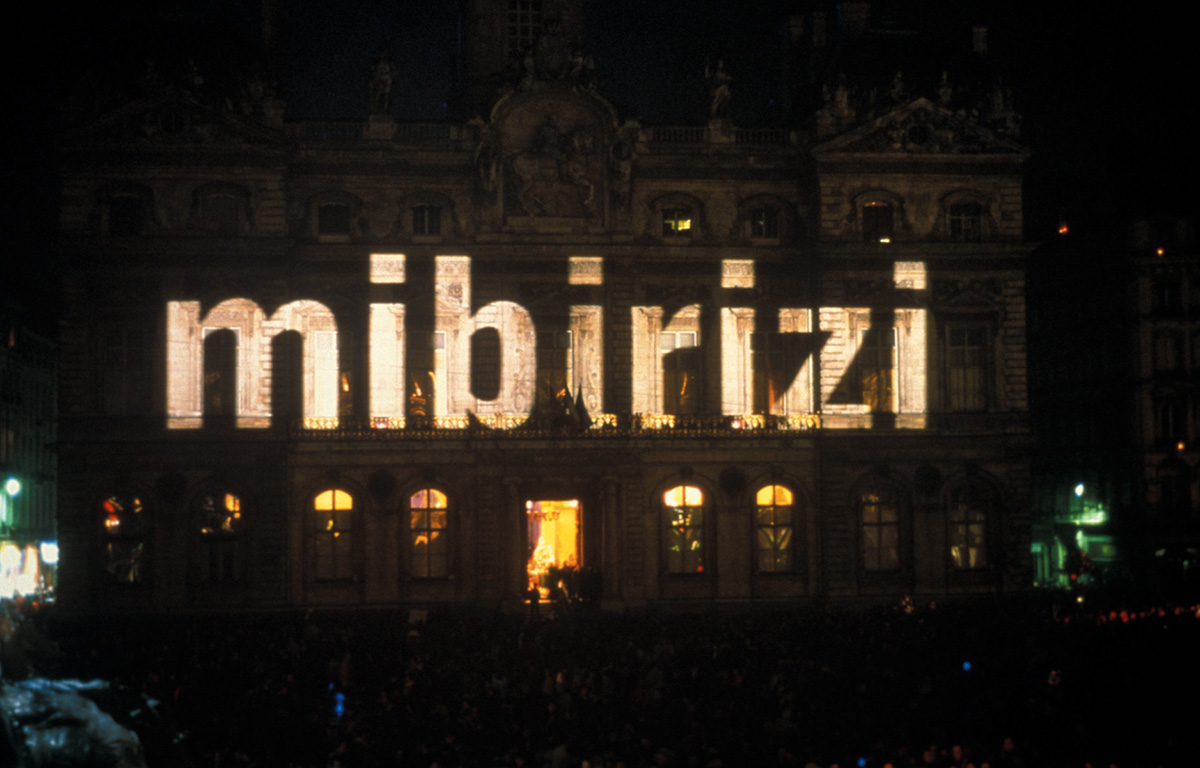 AJ_SIGNS_OF_LIGHT_LYON_002_DAS-copy