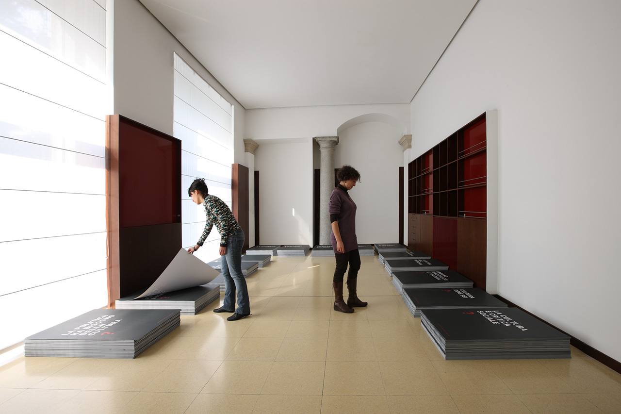 AJ_QUESTIONS_QUESTIONS_MILAN_019_DAS-copy